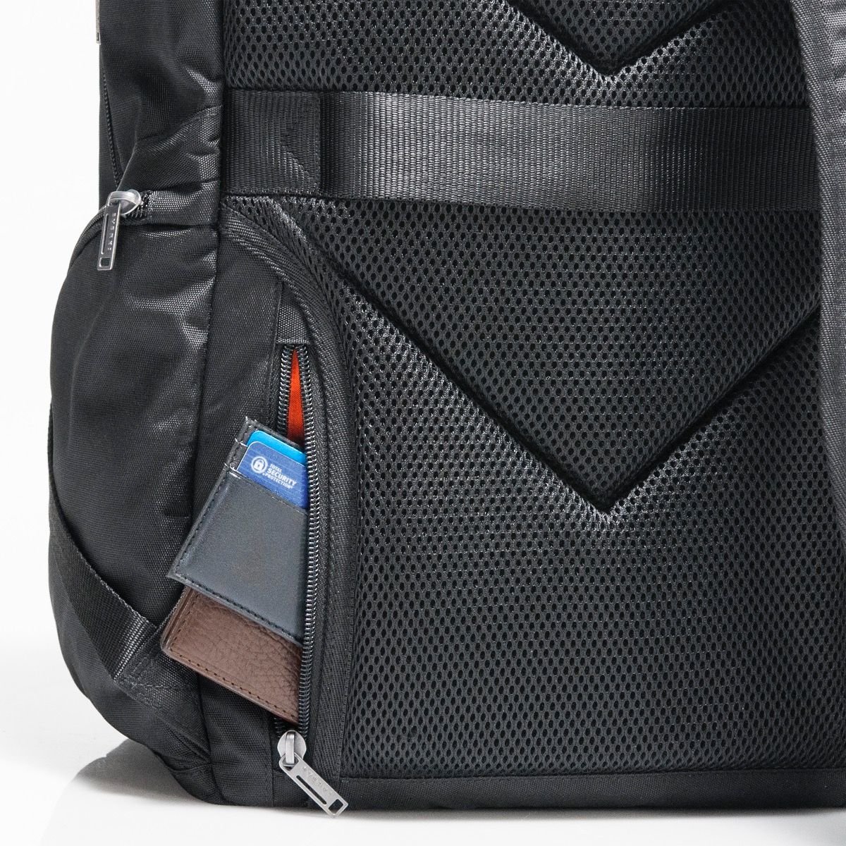 Рюкзак для ноутбука 15.6 Everki Advance Laptop Backpack Black