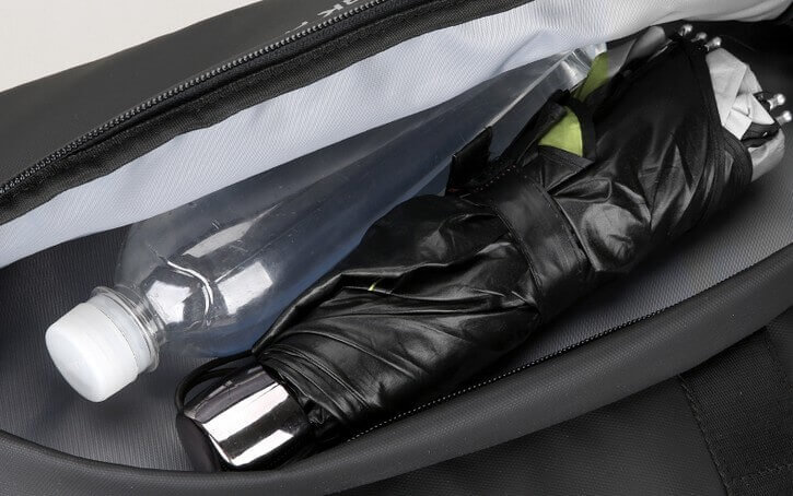 Дорожная сумка - рюкзак с USB портом Maxtravel MR7091Black